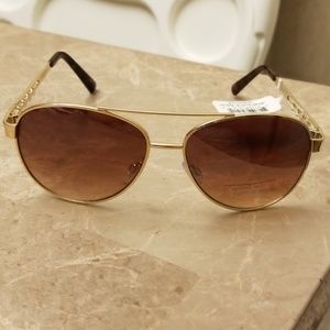 Jessica Simpson Diamond Sunglasses